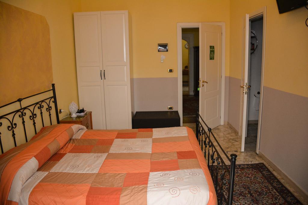B&B Le Colonne Brindisi Kültér fotó