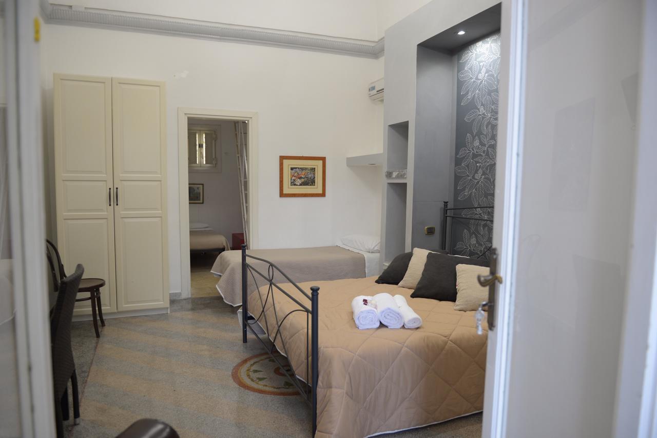 B&B Le Colonne Brindisi Kültér fotó
